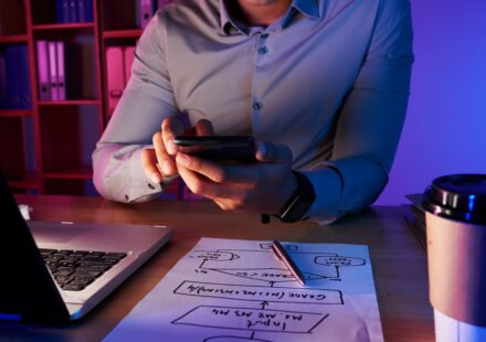 Tech Marketing: A Complete Guide to Marketing Technology Products and Services